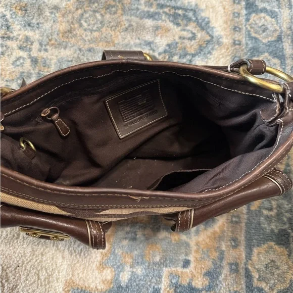 Coach Vintage Leather Brown and Cream Women's Bag - Picture 9 of 9